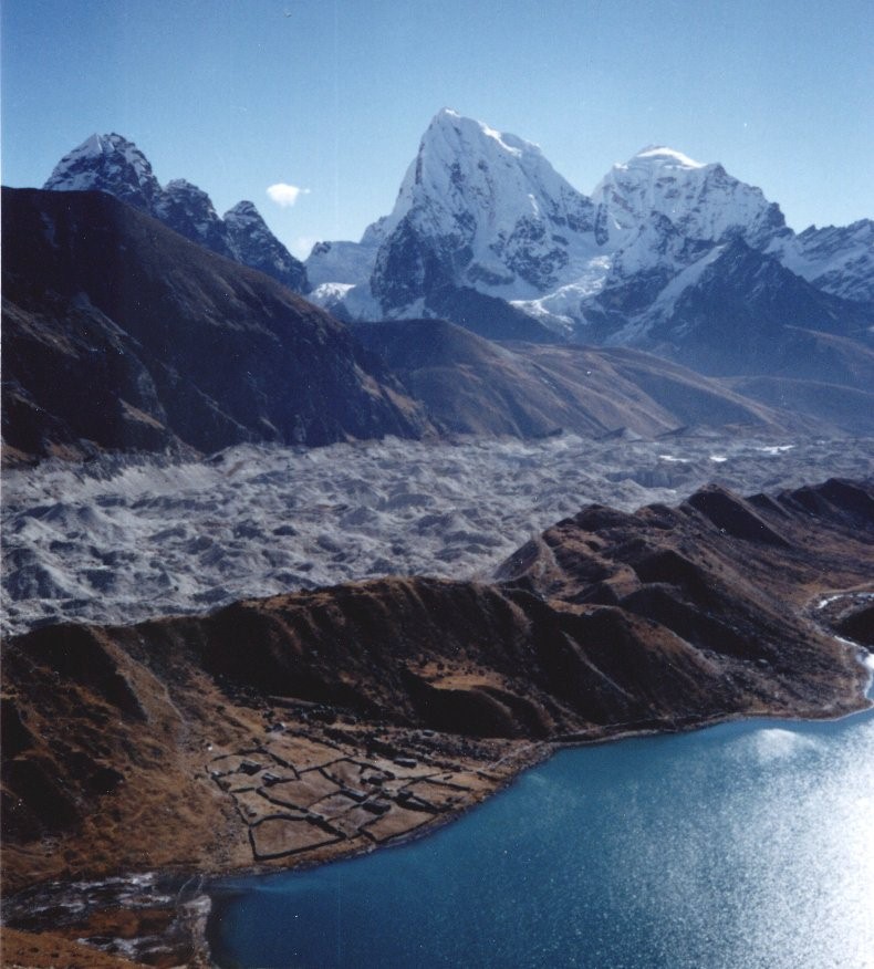 Mts.Cholatse and Taboche from Gokyo Ri