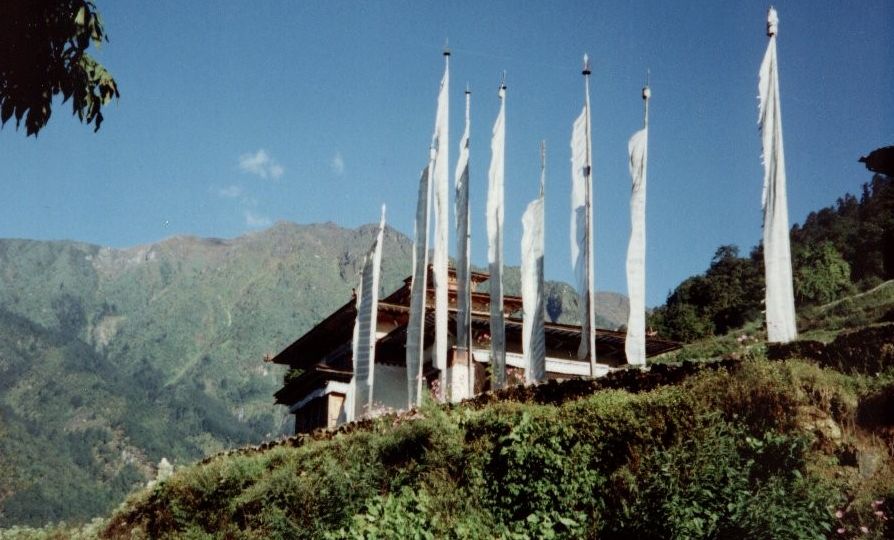 Bakong ( Bakang / Bakhang / Bakangghyang / Bhakhani ) Gompa