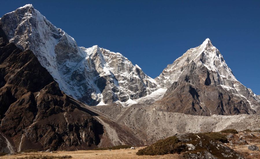 Mount Taboche and Mount Cholatse on route to Everest Base Camp