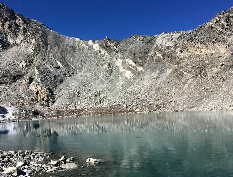 Lake beneath Kongma La