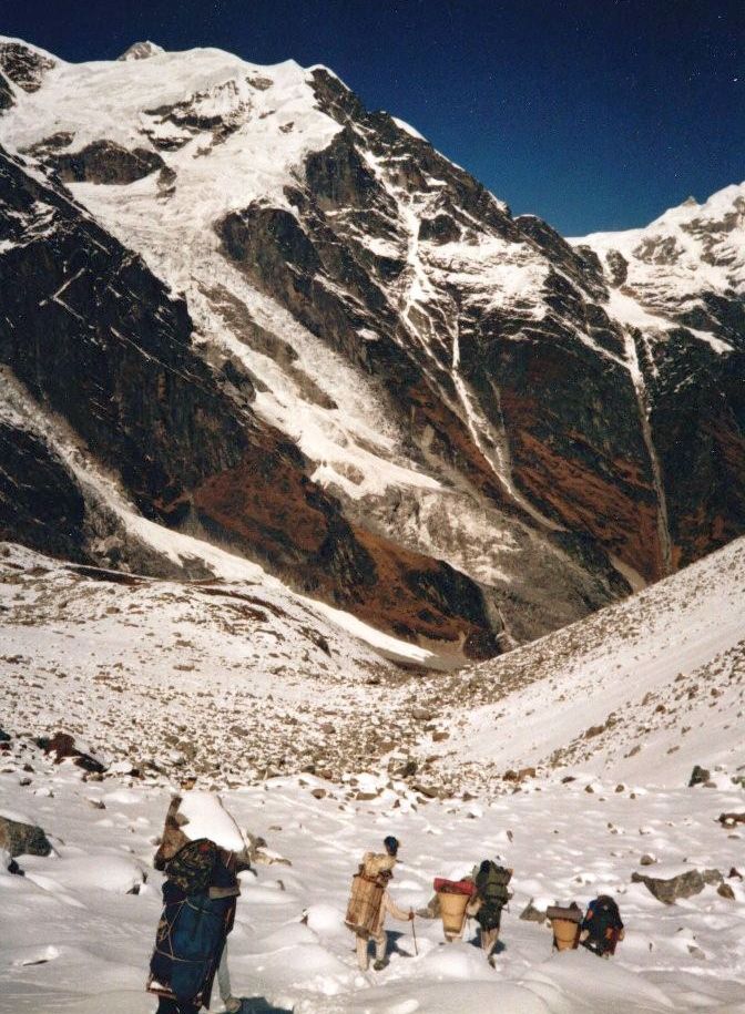 Descent from Rupina La into the Chuling Valley