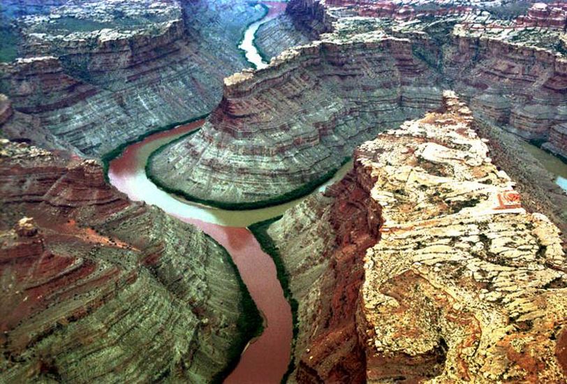 Horseshoe Bend in Colorado River