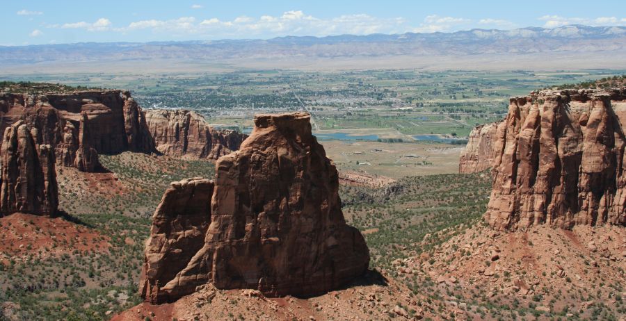 The "Independence Monument" sandstone pinnacle atColorado National Monument