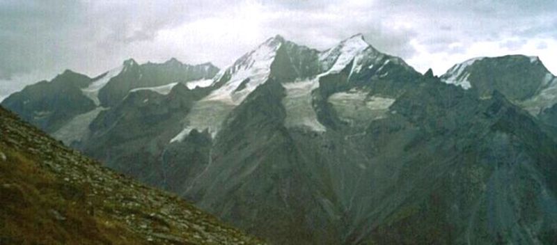 Dom and Taschhorn from Weisshorn ( 4505 metres )