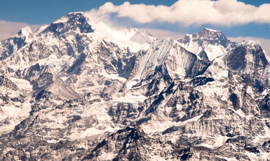 Cho Oyu aerial view