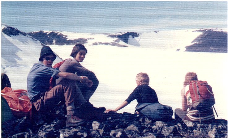 Members of 24th Glasgow ( Bearsden ) Venture Scout Group on the ascent of Galdhopiggen