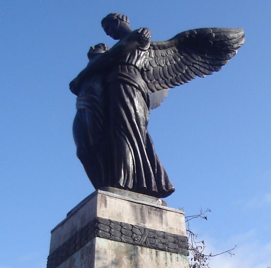 Cenotaph at Bearsden Cross