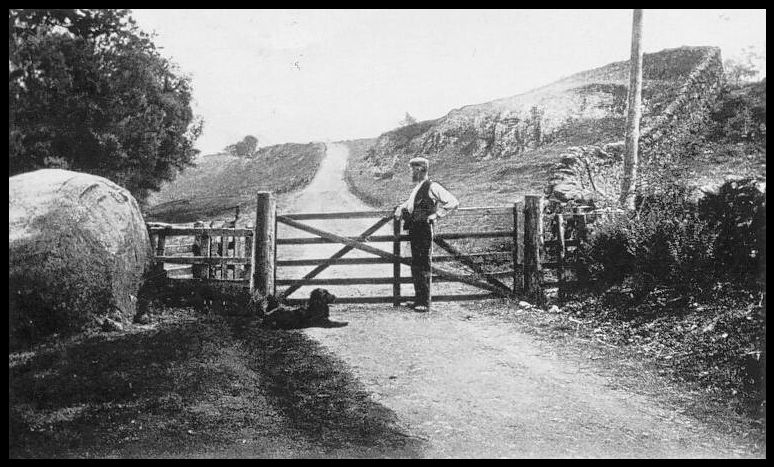 The " Gowkstone " above Blanefield - old photo