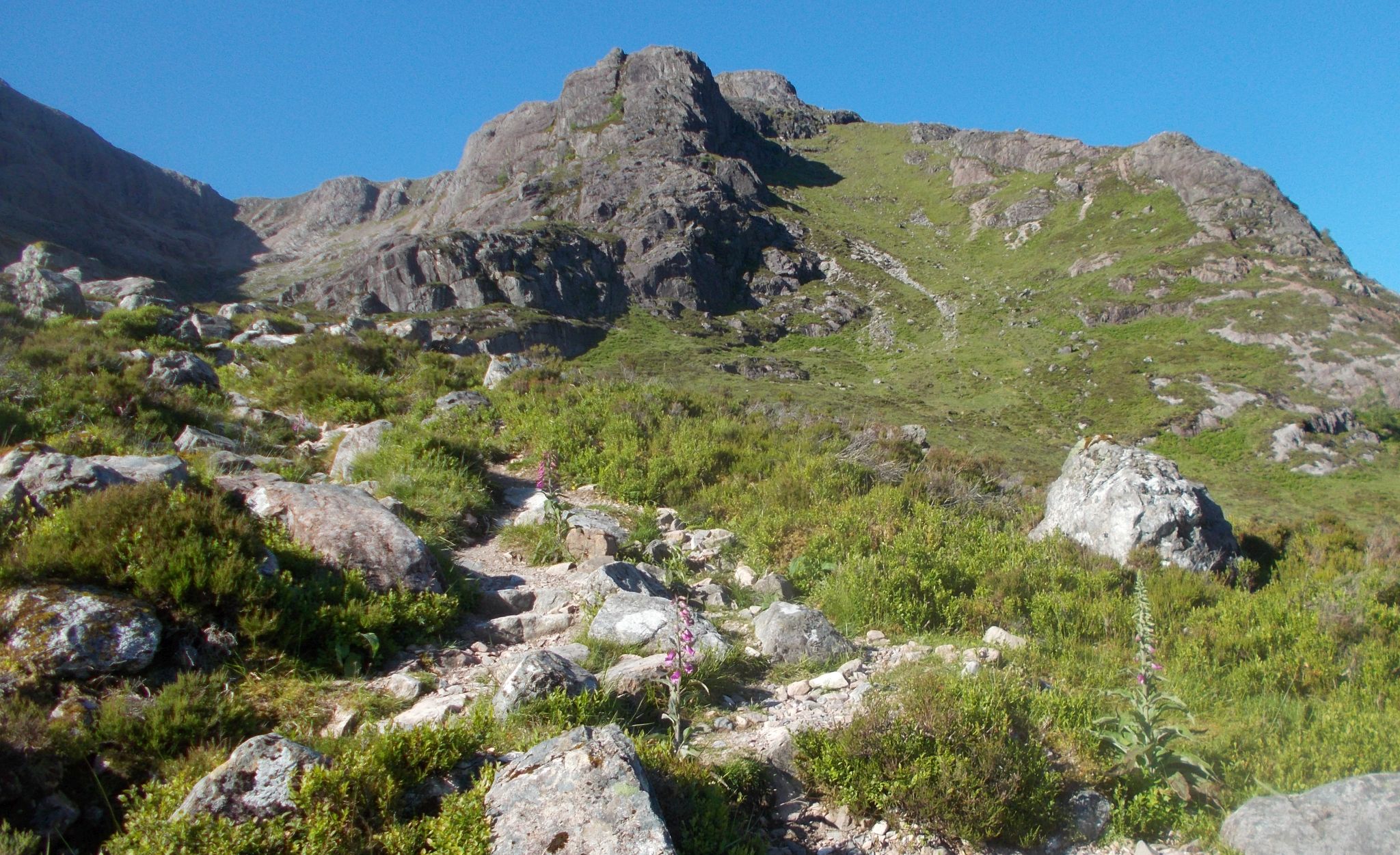 Normal route of ascent of Buachaille Etive Mor from Lagangarbh