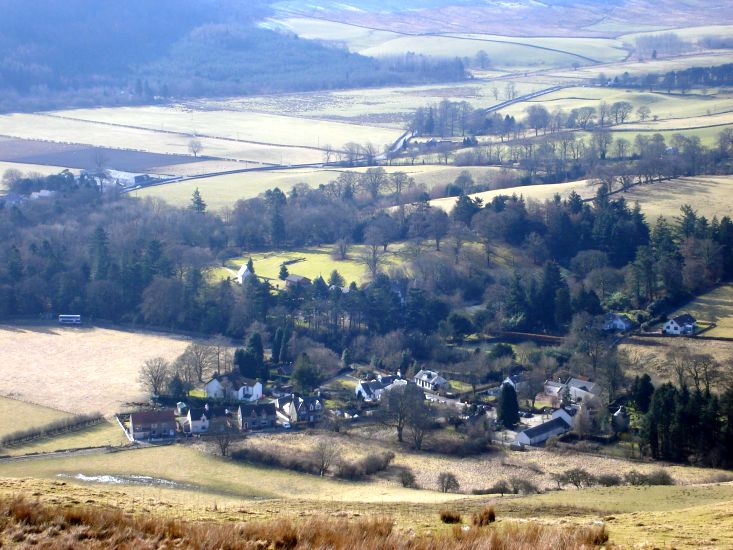 Clachan of Campsie on ascent to Cort-ma Law on the Campsie Fells