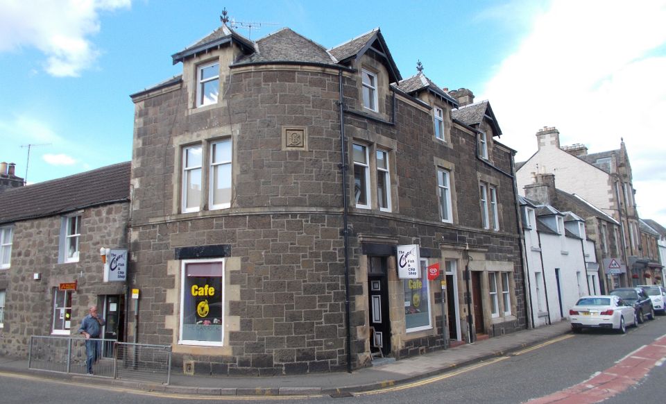 Shops in Comrie