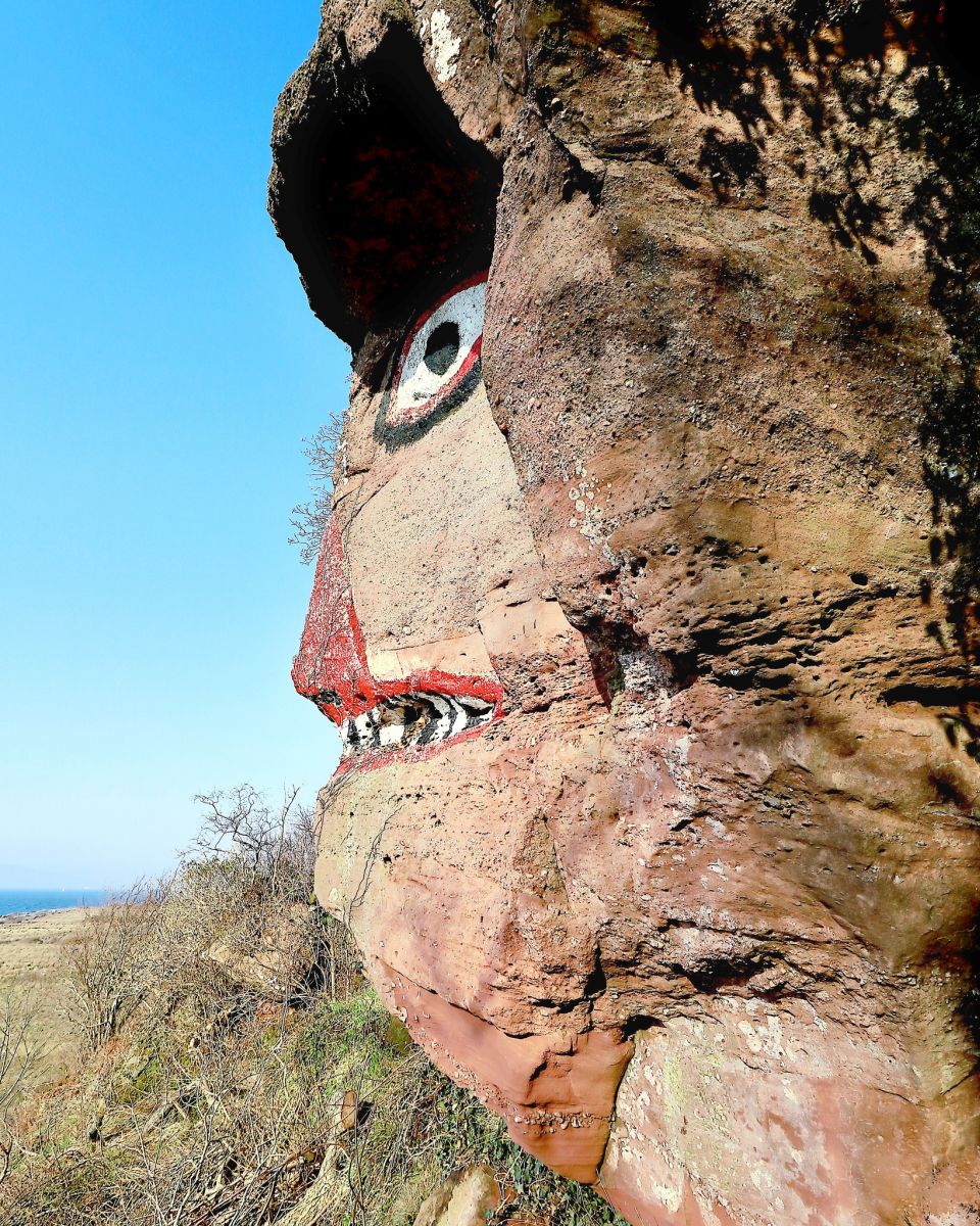 "Indian's Face" - rock art on Isle of Cumbrae