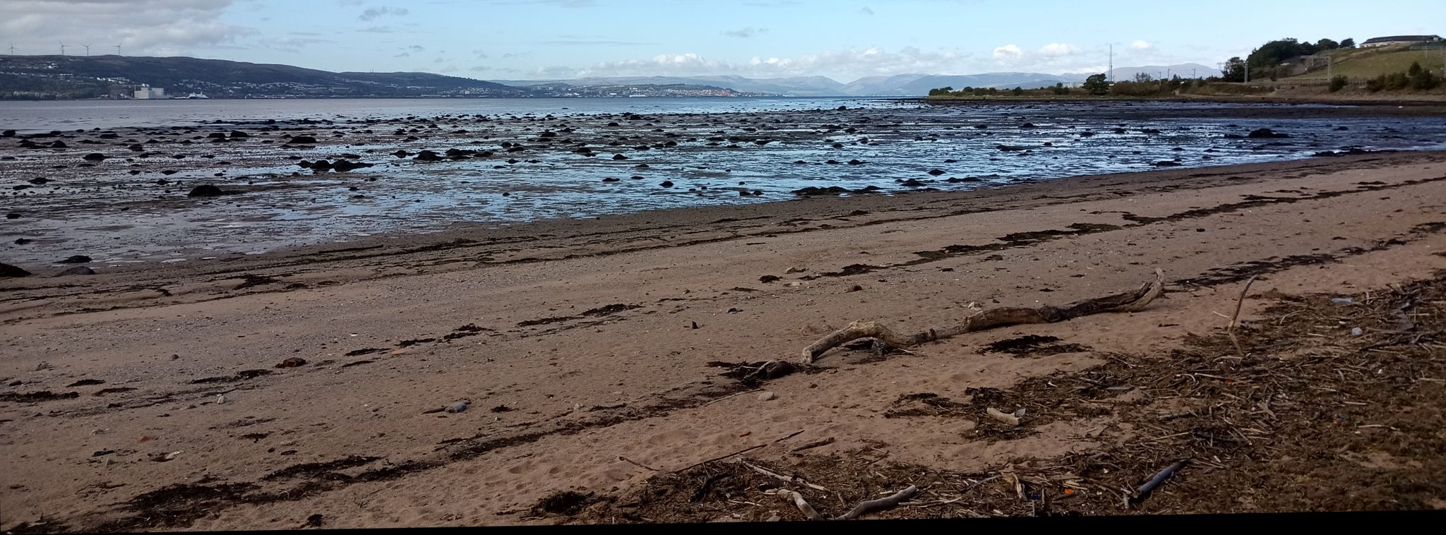 Sandy beach on the Firth of Clyde