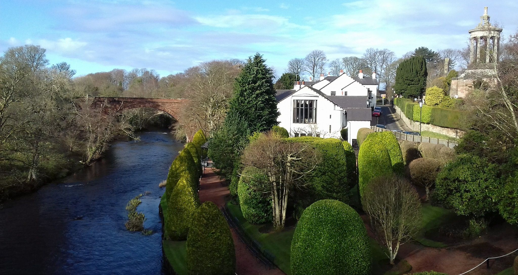 The Burns Monument from Brig o' Doon