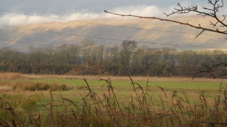 Campsie Fells from the Thomas Muir Trail / Strathkelvin Railway Path to Kirkintilloch