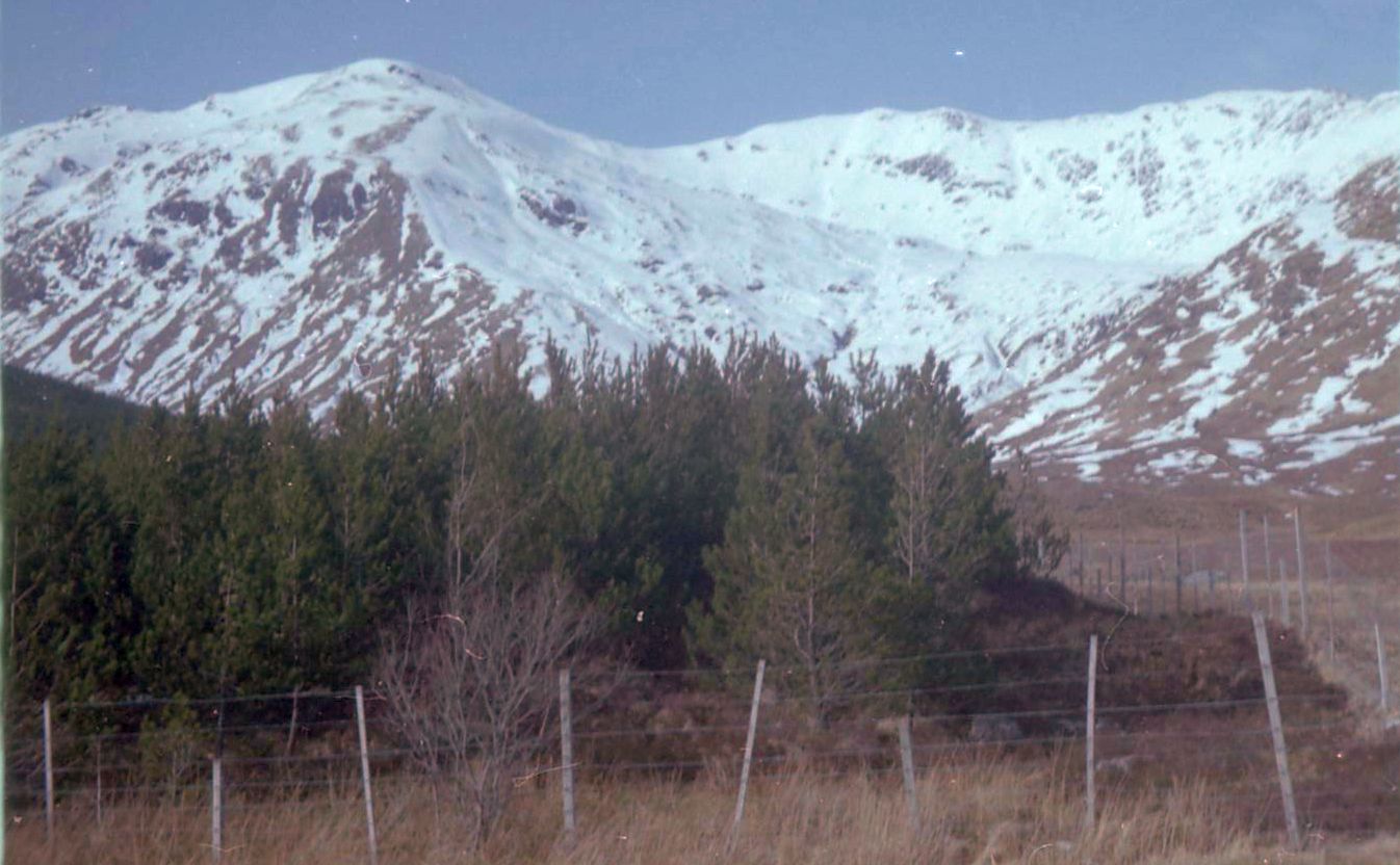 Creag Pitridh, Geal Charn and Beinn a Chlachair