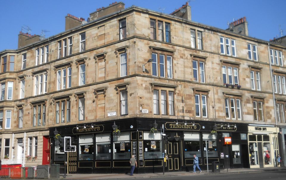 Corner of Hyndland Road and Byres Road in west of Glasgow