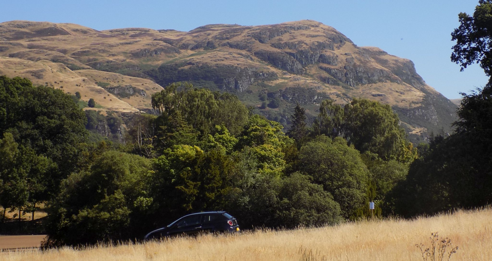 Dumyat from campus of Stirling University