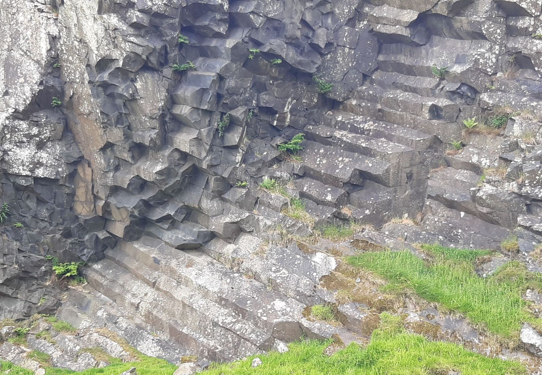 Rock formations on Dunglass