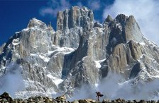 Trango Towers , Pakistan