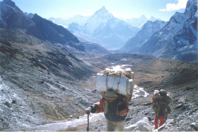 Ama Dablam on ascent to Cho La